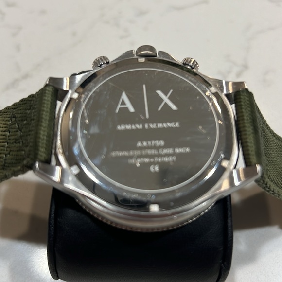 Armani Exchange men’s watch. Military green strap. - Picture 3 of 3